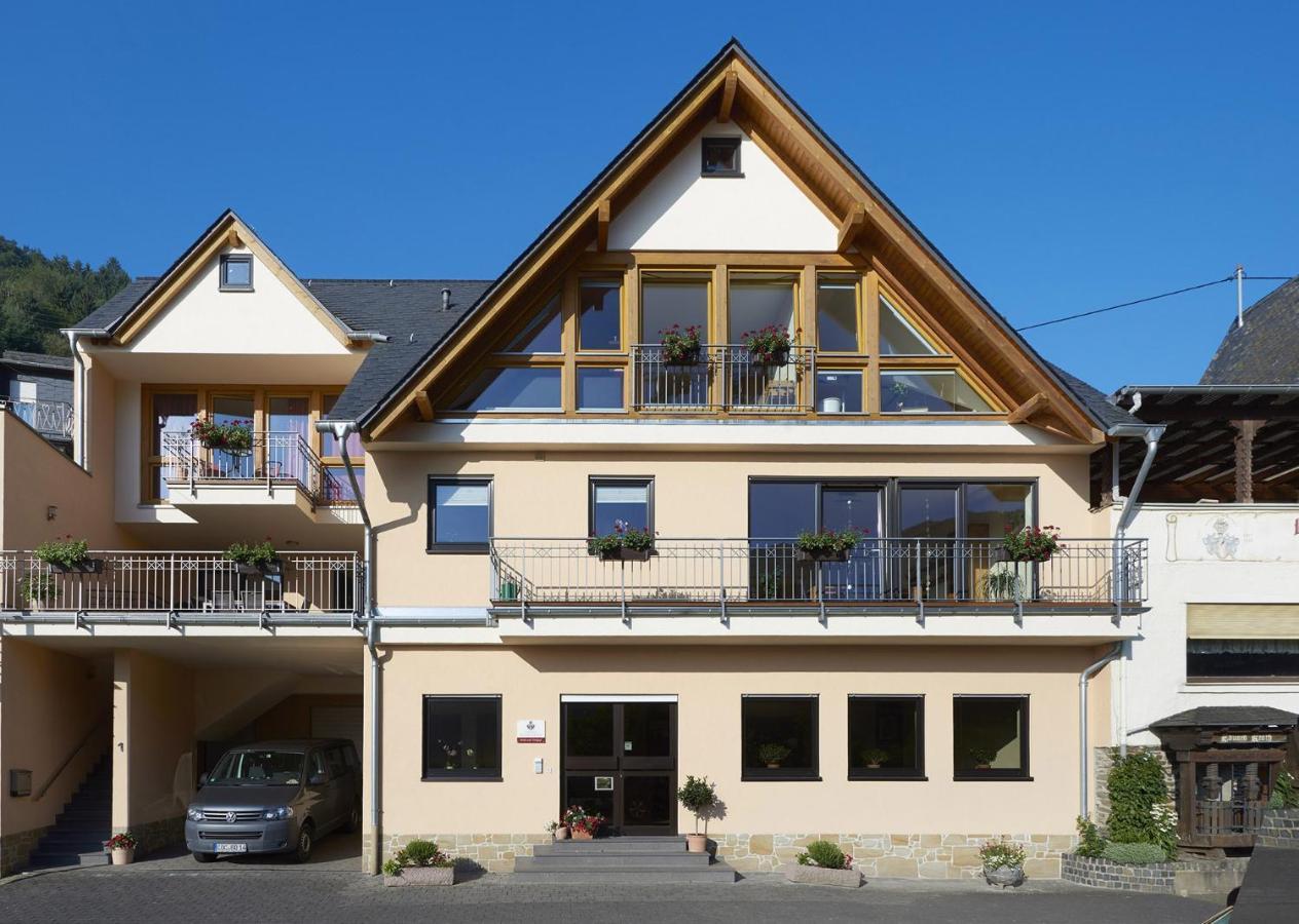 Weingut Eduard Kroth Briedel Esterno foto